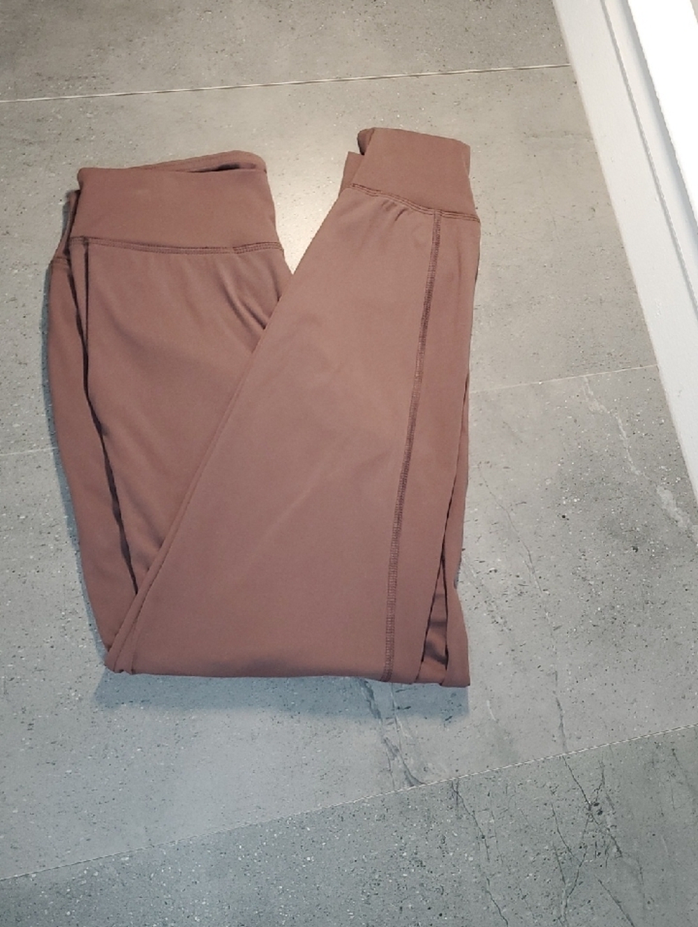 Scorpio Sol Mauve Brown High-Rise Jogger Pants